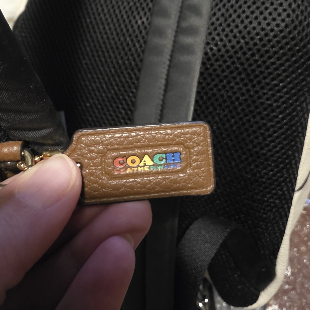 Coach Medium Charlie Backpack featuring a rainbow-colored horse and carriage - Picture 7 of 15